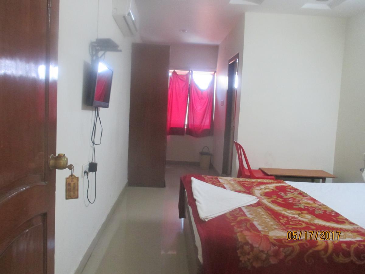 Sri Sai Ganesh Lodge 하이데라바드 외부 사진