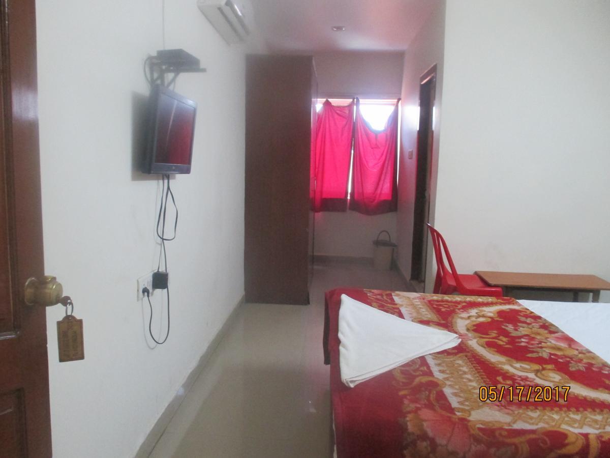 Sri Sai Ganesh Lodge 하이데라바드 외부 사진